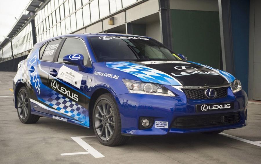  Lexus CT200h Hybrid Racer 2011 года  (фото 3 из 3)